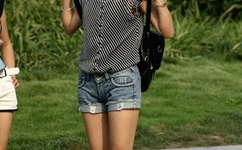 男生和女生一起差差差很痛30分钟轮轮滑百度